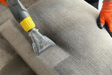 sofa cleaning service